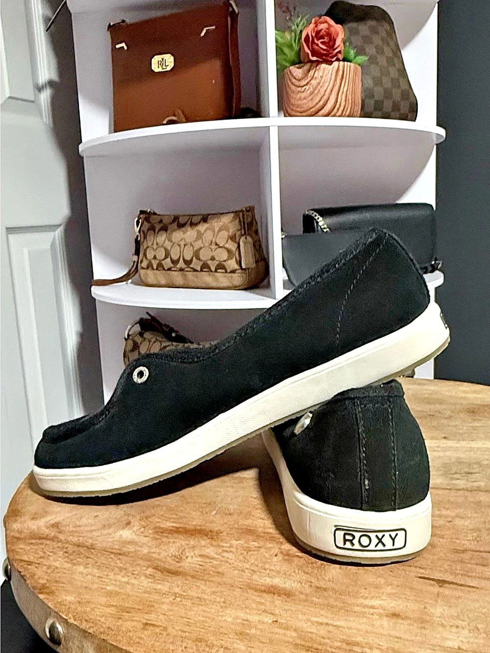 Roxy minnow Black & White Sneakers